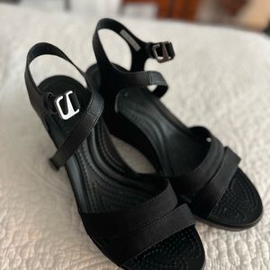 Crocs Women's Leigh II Adjustable Ankle Strap Wedge Comfort Sandal